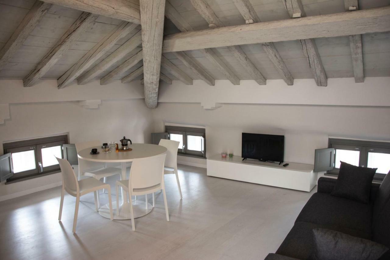 Residenza La Torre Apartment Mantova Ngoại thất bức ảnh